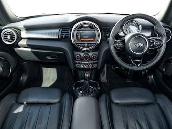 Used MINI Cooper 2019 for sale - 78684029: Photo