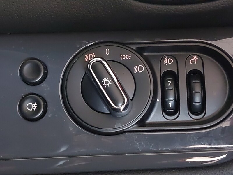 Used MINI Hatch 2019 for sale - 76141043: Photo 17