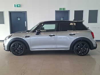 Used MINI Cooper 2024 for sale - 79618677: Photo