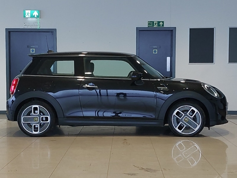 Used MINI Hatch 2022 for sale - 77433816: Photo 2