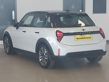 Used MINI Cooper 2025 for sale - 78804038: Photo