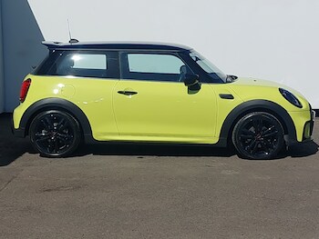 Used MINI Hatch 2023 for sale - 78342996: Photo