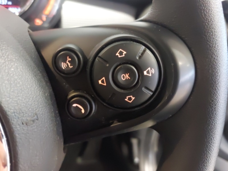 Used MINI Hatch 2019 for sale - 76687853: Photo 19