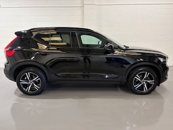 Used Volvo XC40 2019 for sale - 79345394: Photo