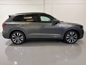Used Volkswagen Touareg 2021 for sale - 79667026: Photo
