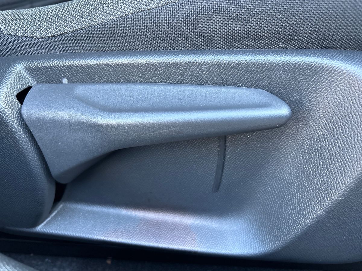 Used Peugeot 208 2024 for sale - 78158612: Photo 30