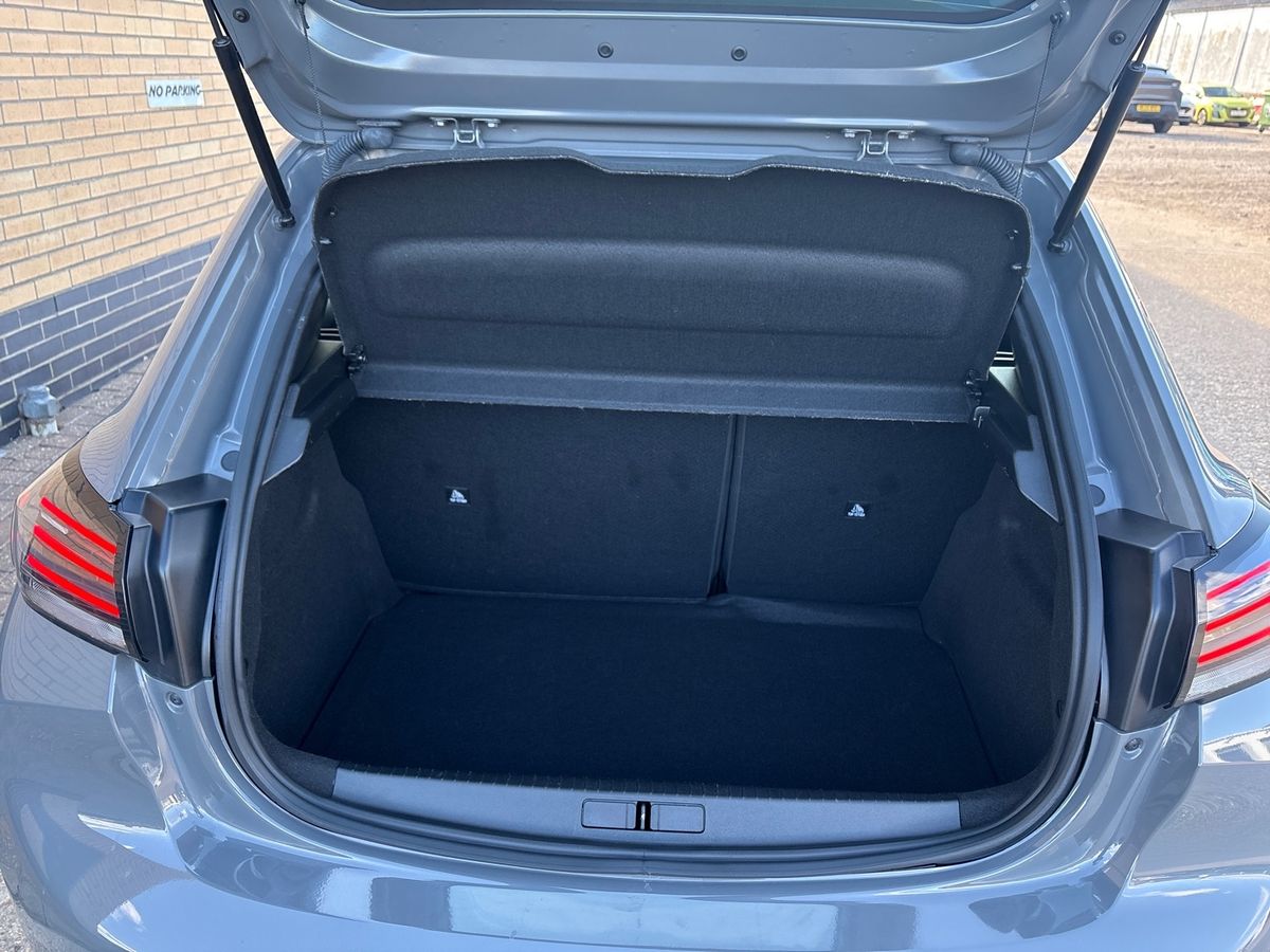 Used Peugeot 208 2024 for sale - 78158612: Photo 34