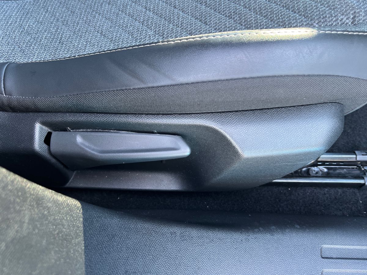 Used Peugeot 2008 2024 for sale - 78074288: Photo 30