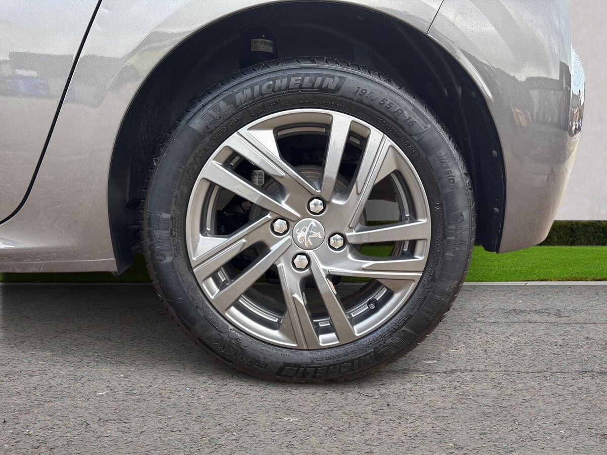 Used Peugeot 208 2022 for sale - 77480226: Photo 9