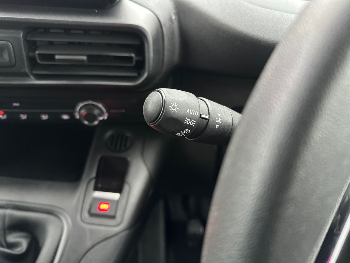 Used Peugeot Partner 2025 for sale - 77151450: Photo 26