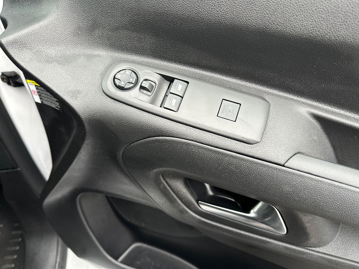 Used Peugeot Partner 2025 for sale - 77151450: Photo 27