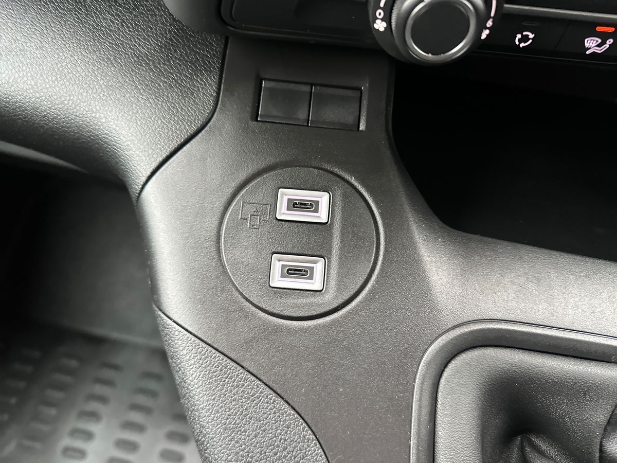 Used Peugeot Partner 2025 for sale - 77151450: Photo 28