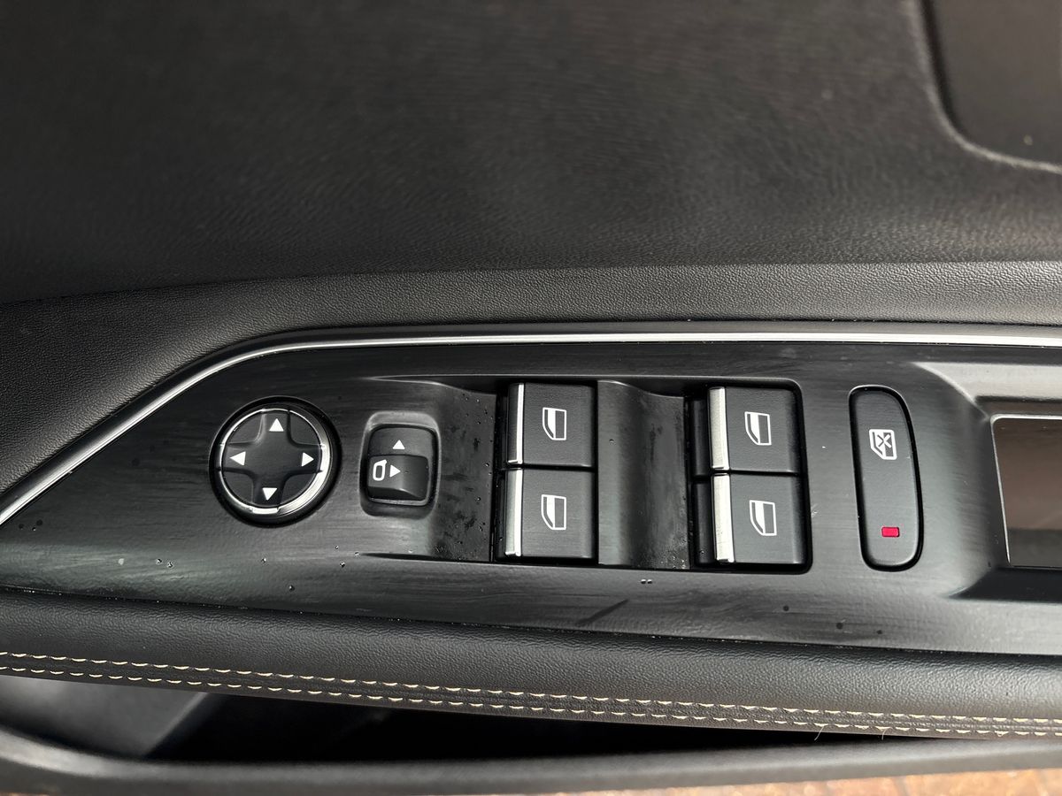 Used Peugeot 3008 2023 for sale - 76684133: Photo 25