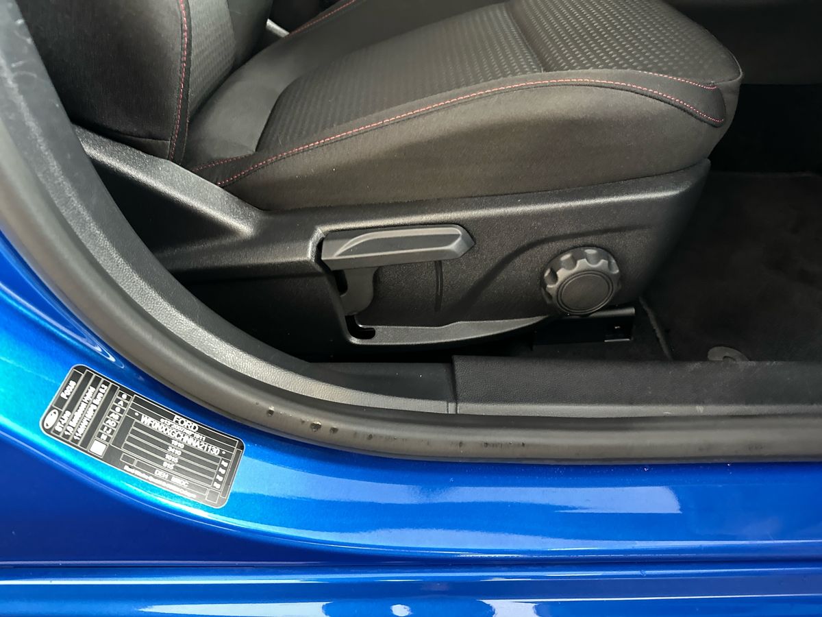 Used Ford Focus 2023 for sale - 77300381: Photo 30