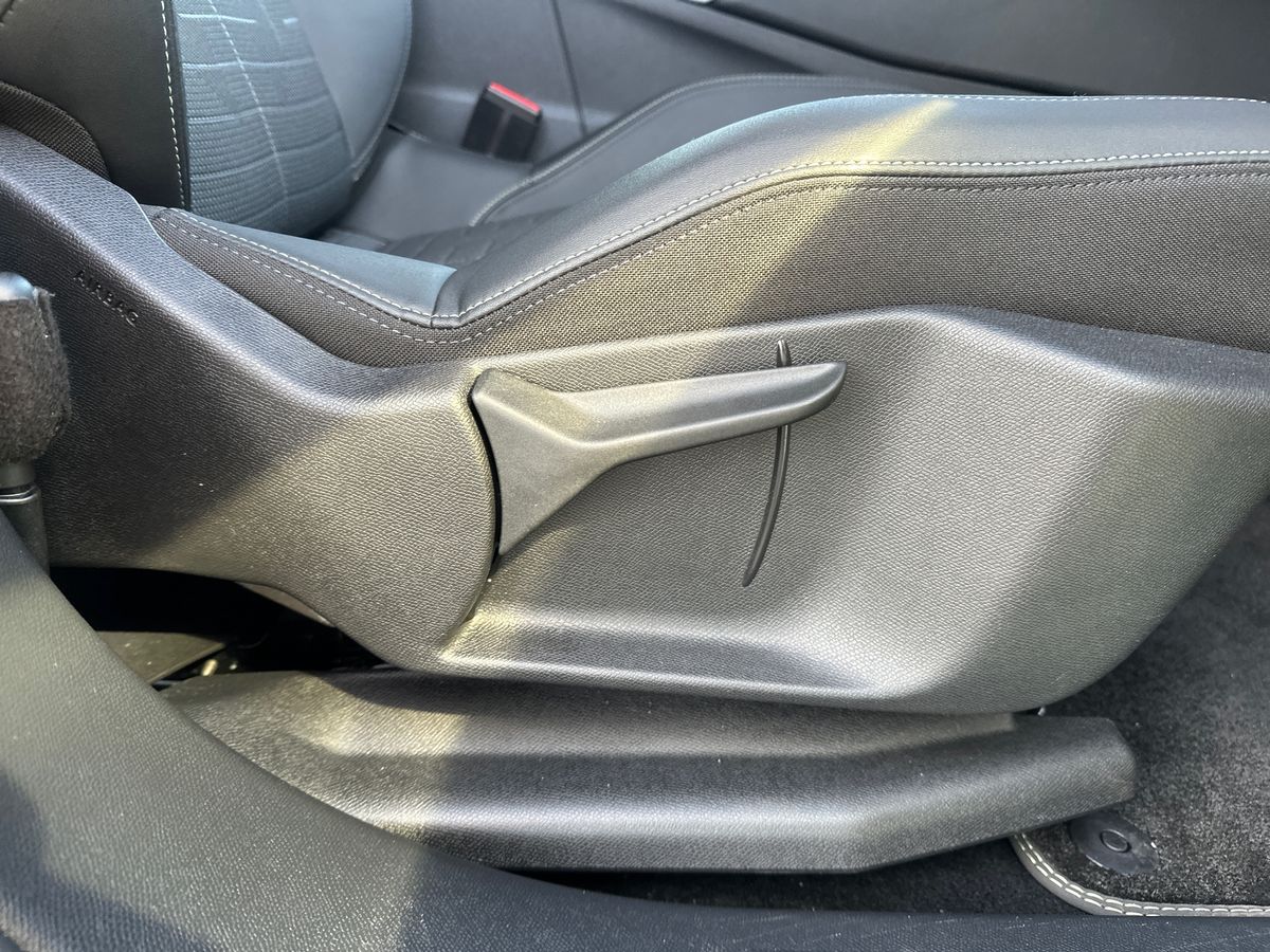 Used Peugeot 3008 2025 for sale - 76834775: Photo 30