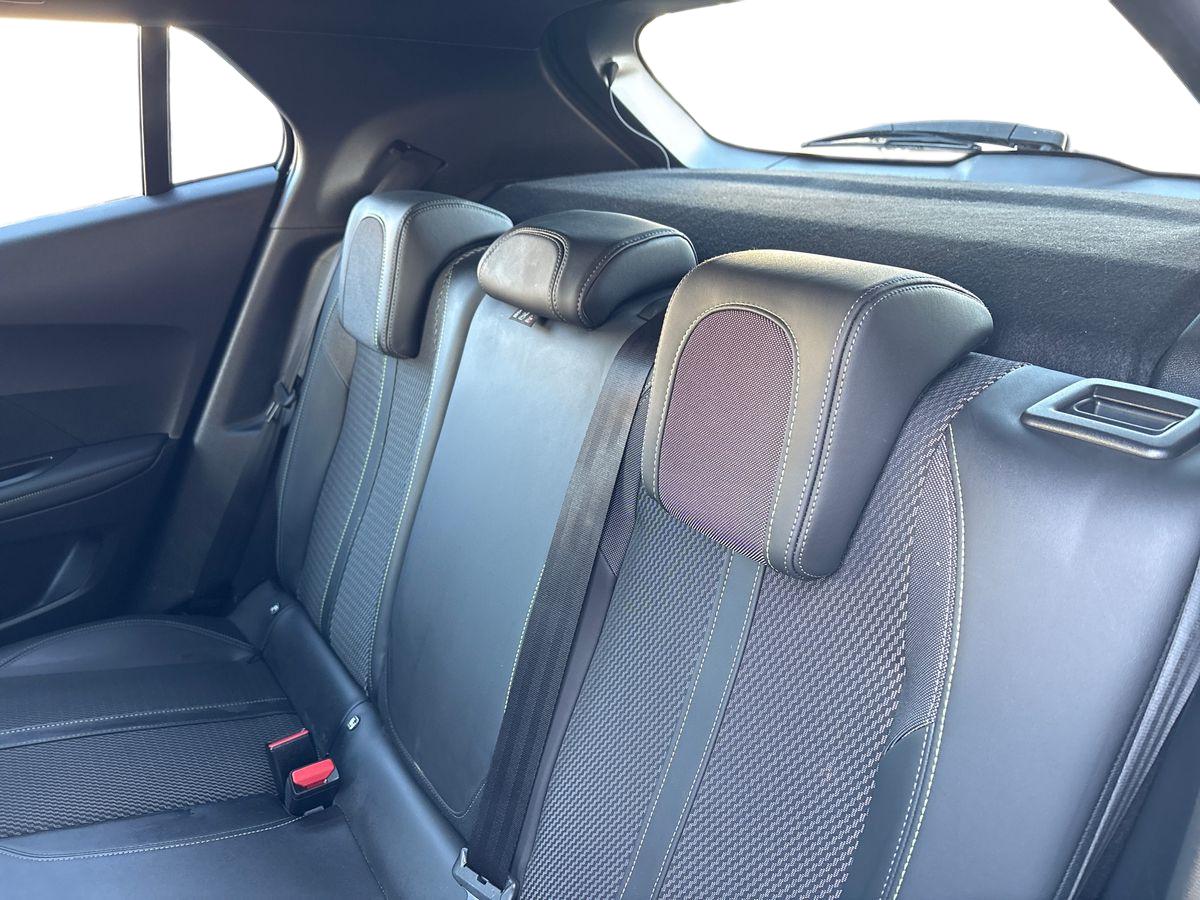 Used Peugeot 2008 2023 for sale - 77013120: Photo 14