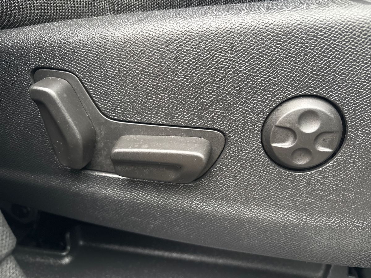 Used Peugeot 3008 2023 for sale - 77678773: Photo 30