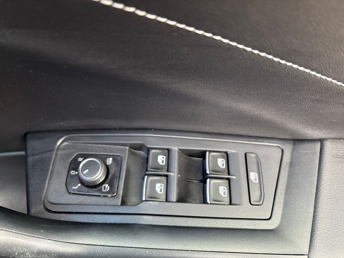 Used Volkswagen T-Roc 2022 for sale - 78055204: Photo 25