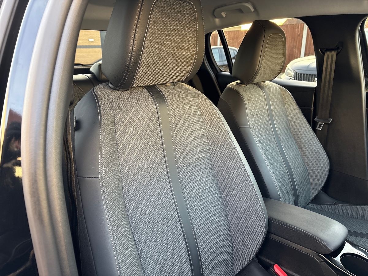 Used Peugeot 208 2024 for sale - 77397387: Photo 12