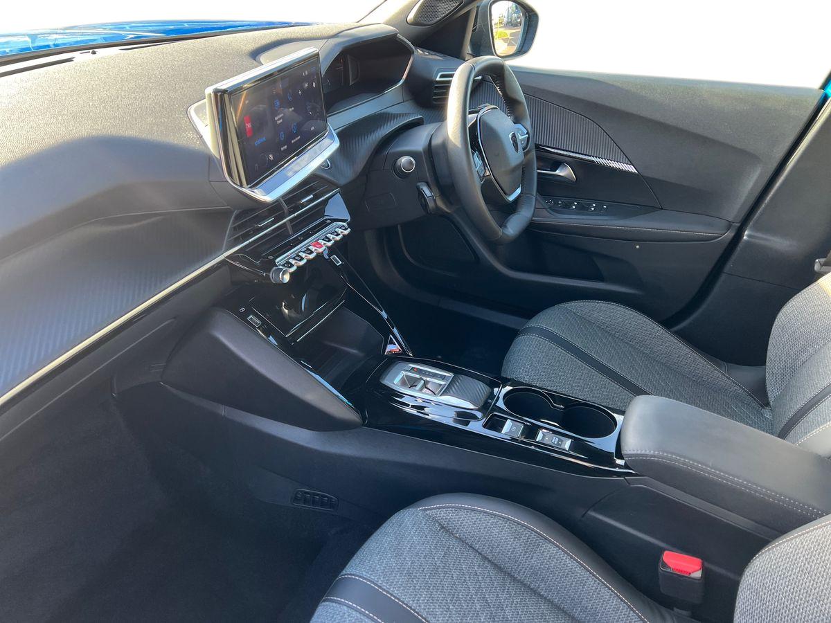 Used Peugeot 2008 2024 for sale - 76626565: Photo 11