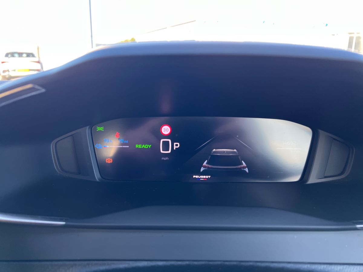 Used Peugeot 2008 2024 for sale - 76626565: Photo 18