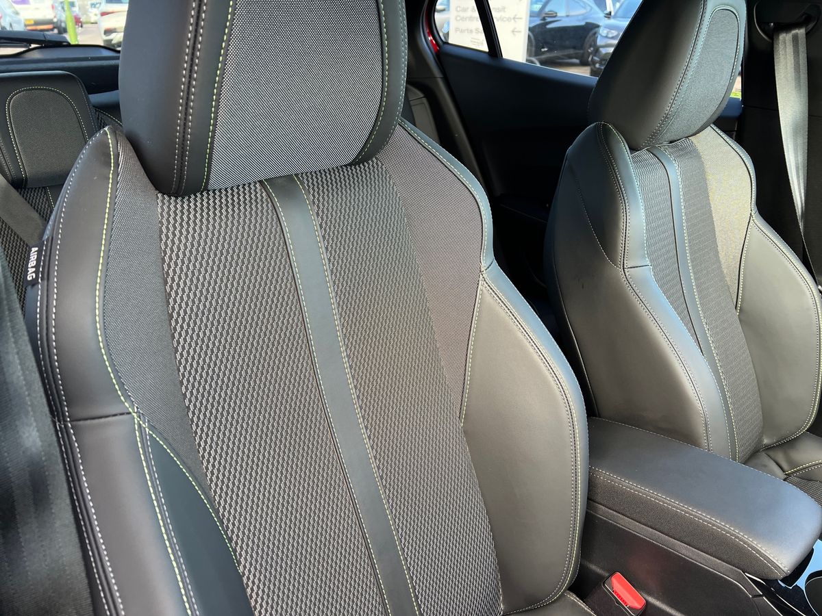 Used Peugeot 2008 2024 for sale - 76626562: Photo 12