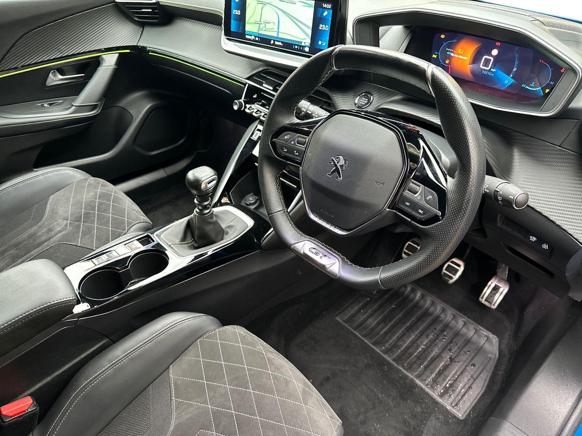 Used Peugeot 2008 2021 for sale - 77281000: Photo 10