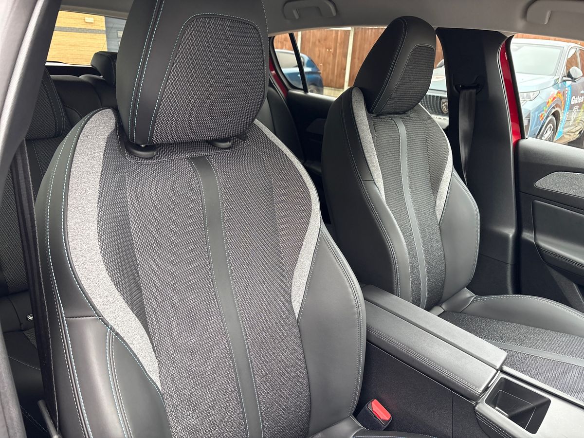 Used Peugeot 308 2022 for sale - 76647867: Photo 12