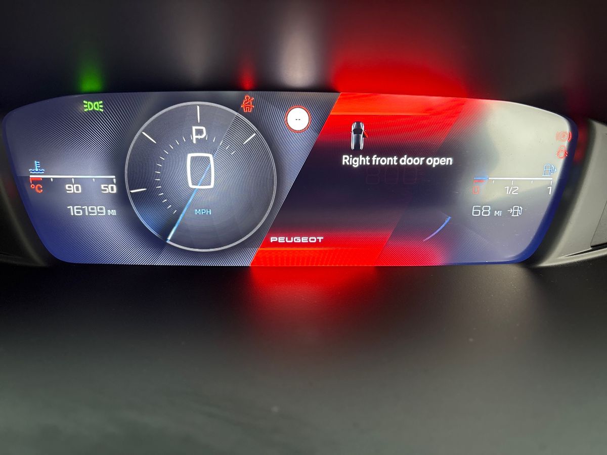 Used Peugeot 308 2022 for sale - 76647867: Photo 18