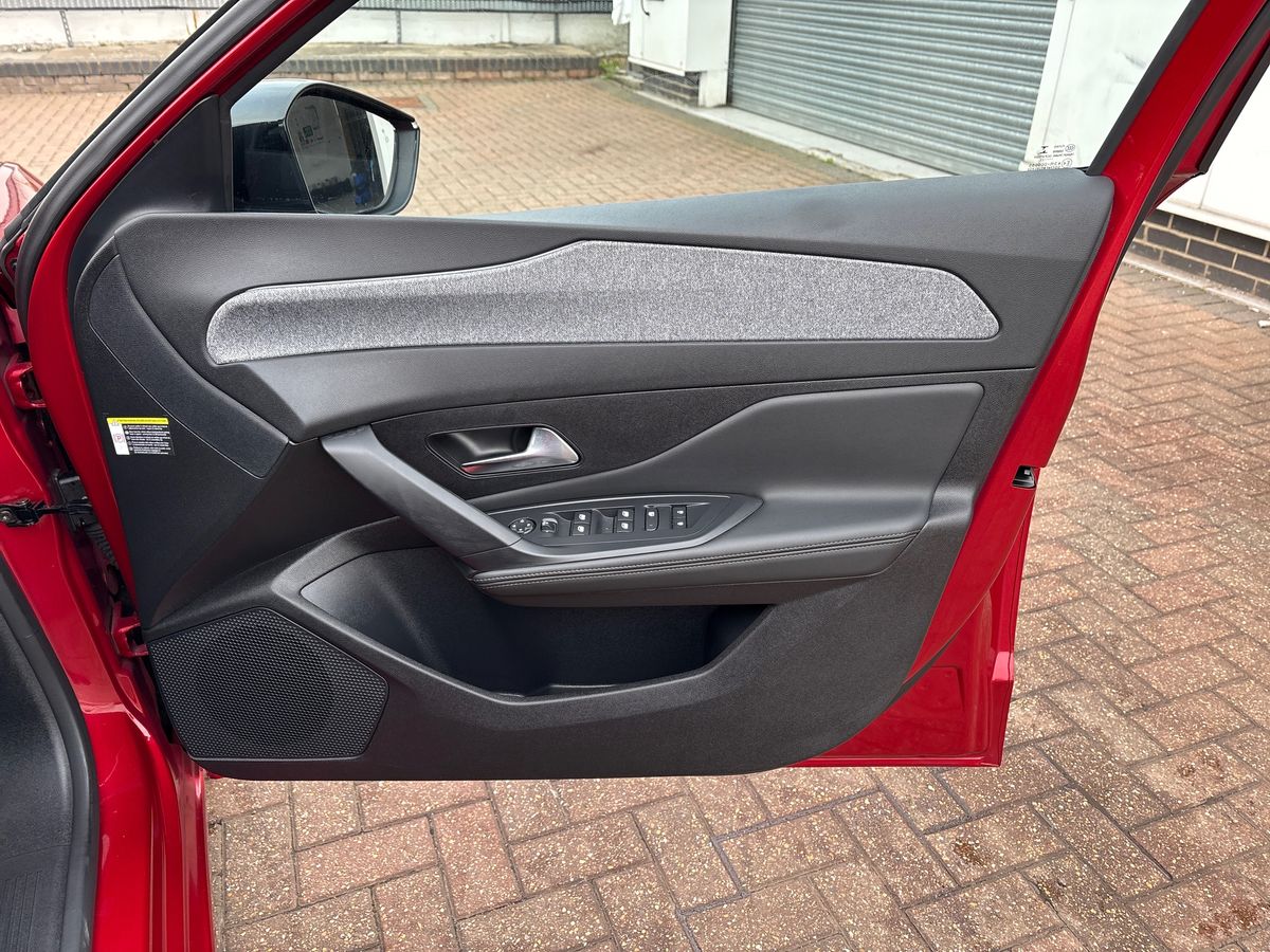 Used Peugeot 308 2022 for sale - 76647867: Photo 35