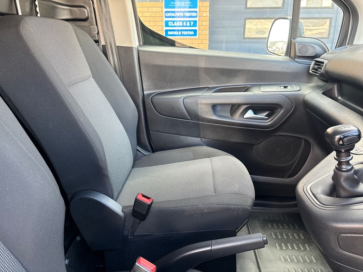 Used Vauxhall Combo 2025 for sale - 77897148: Photo 32