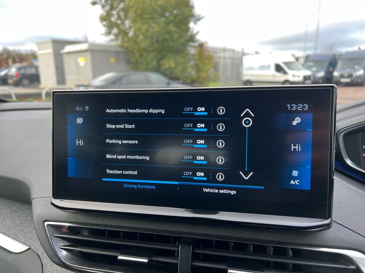 Used Peugeot 5008 2023 for sale - 76638396: Photo 20