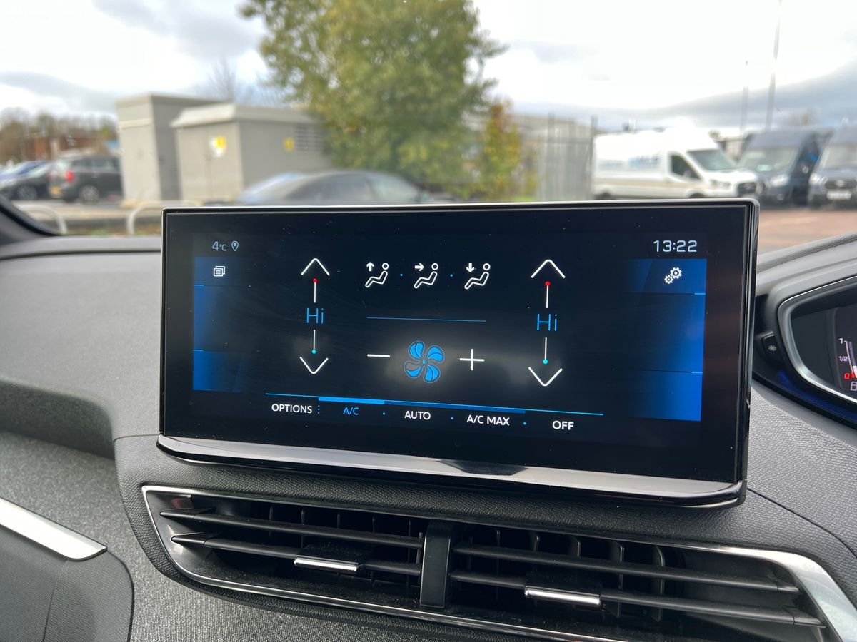 Used Peugeot 5008 2023 for sale - 76638396: Photo 22