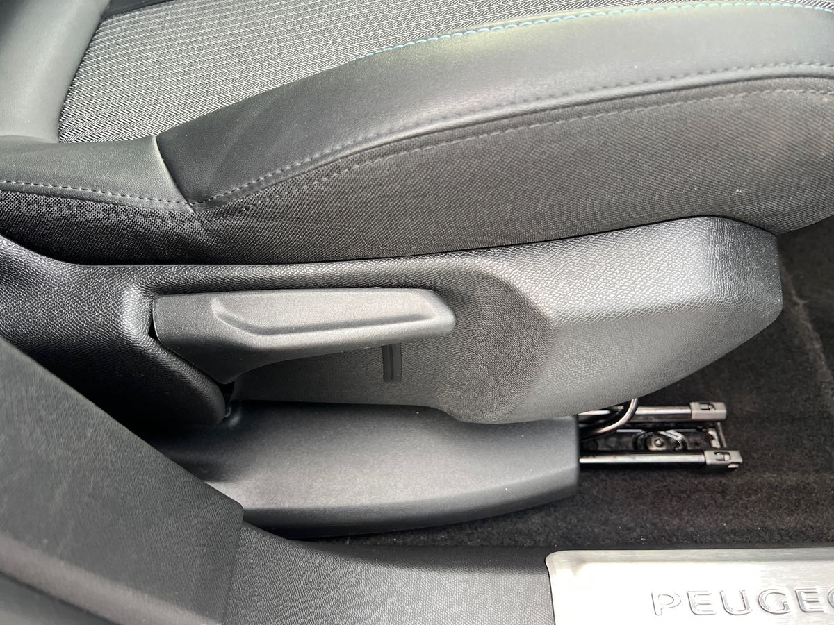 Used Peugeot 5008 2023 for sale - 76638396: Photo 30