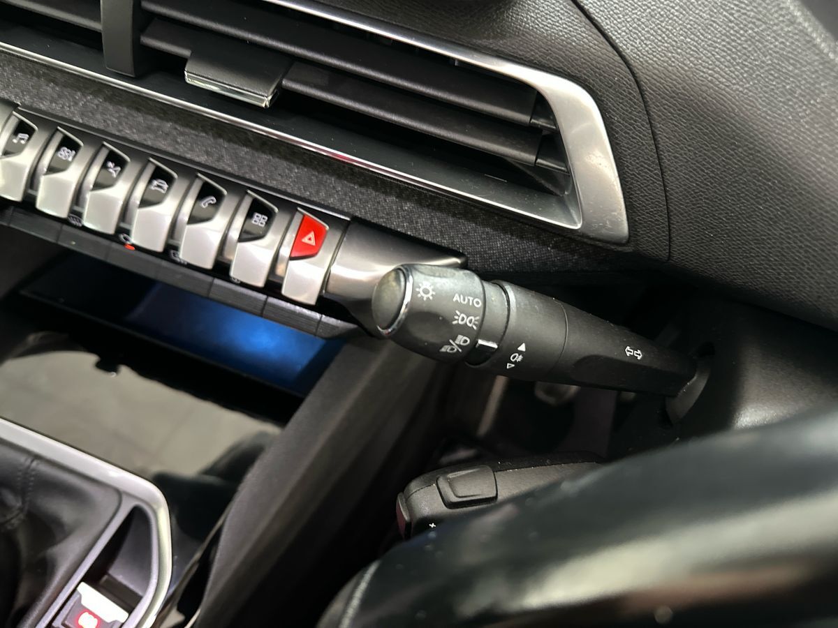 Used Peugeot 3008 2021 for sale - 76626528: Photo 23