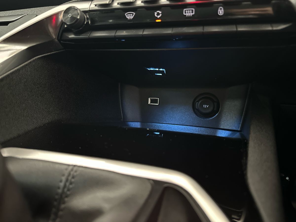 Used Peugeot 3008 2021 for sale - 76626528: Photo 24