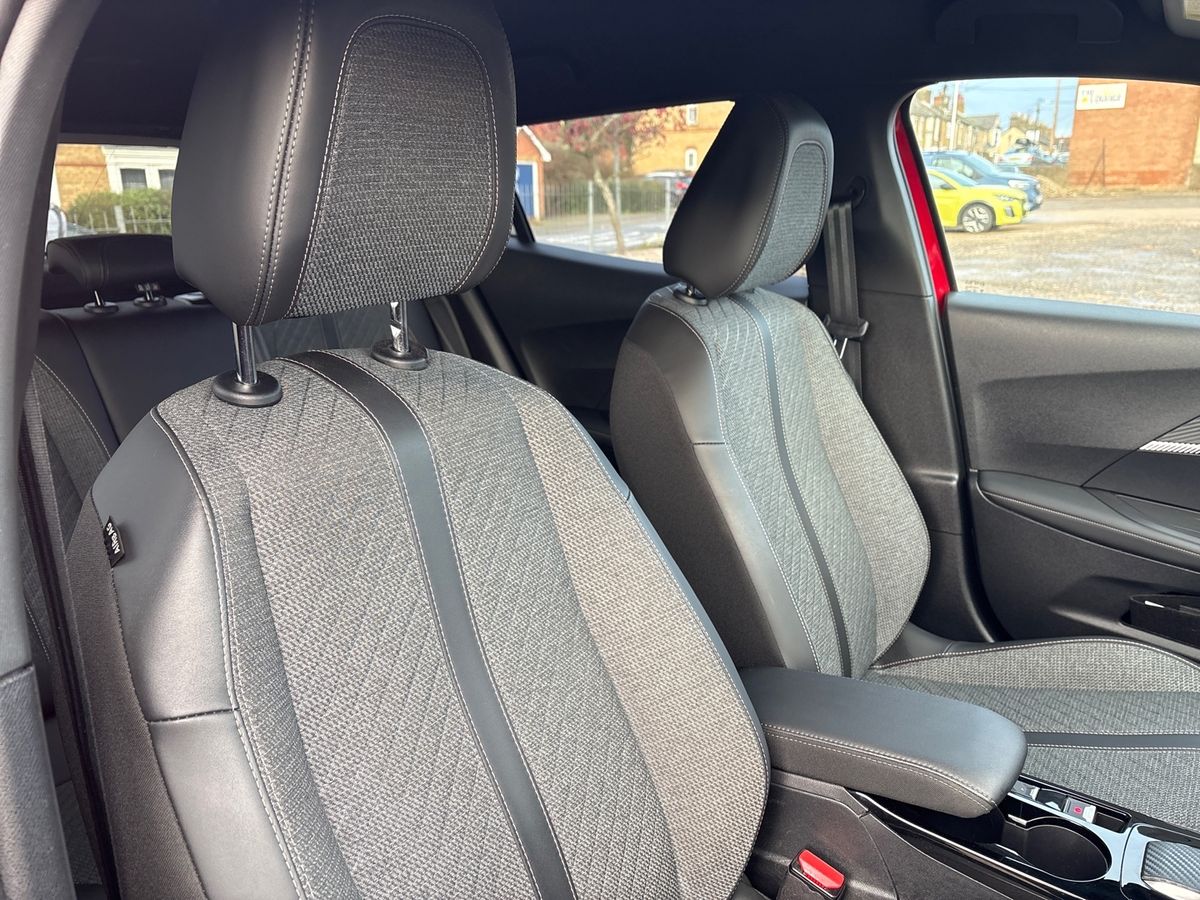 Used Peugeot 2008 2024 for sale - 77532023: Photo 12