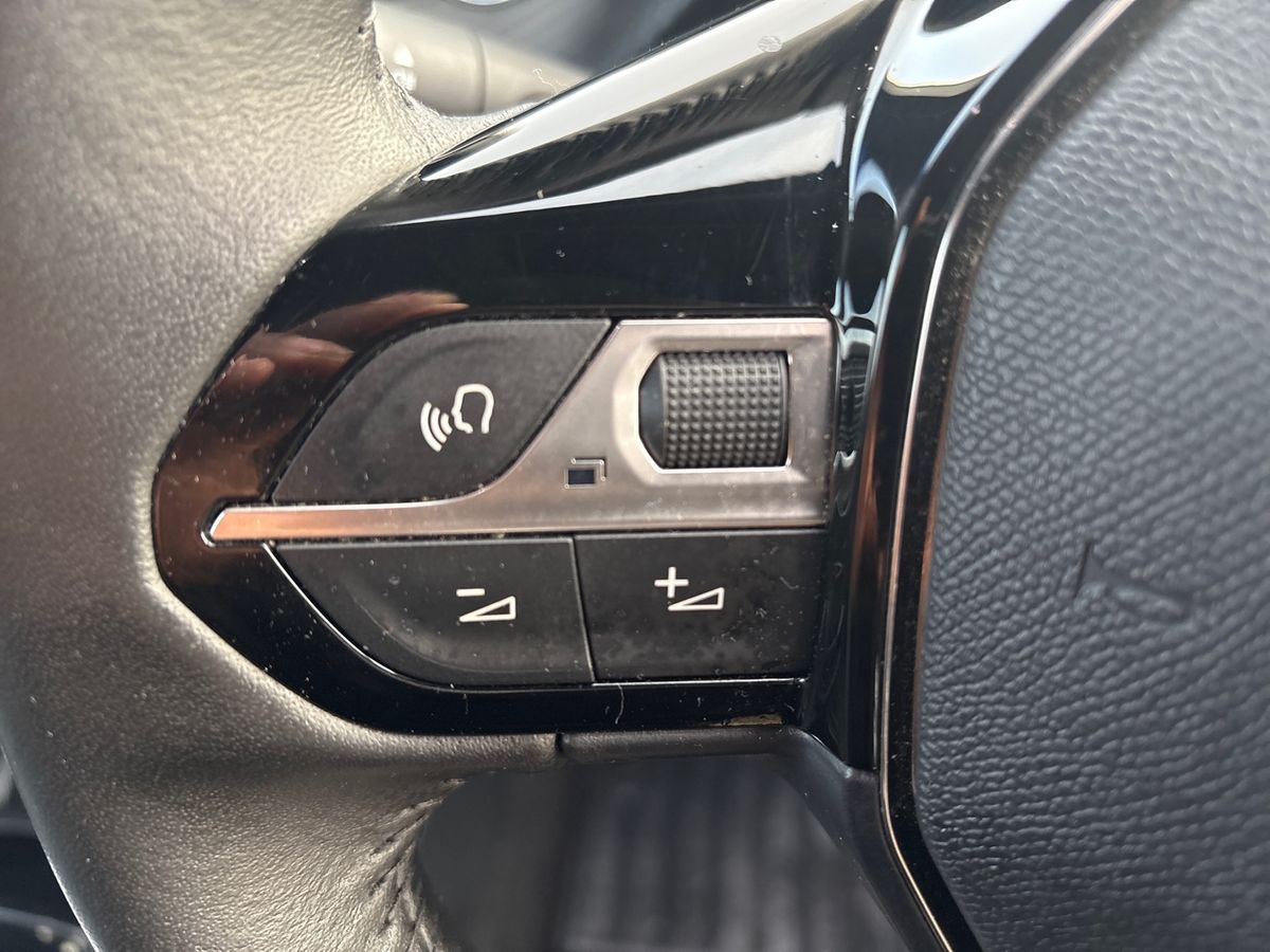 Used Peugeot 2008 2024 for sale - 77532023: Photo 26