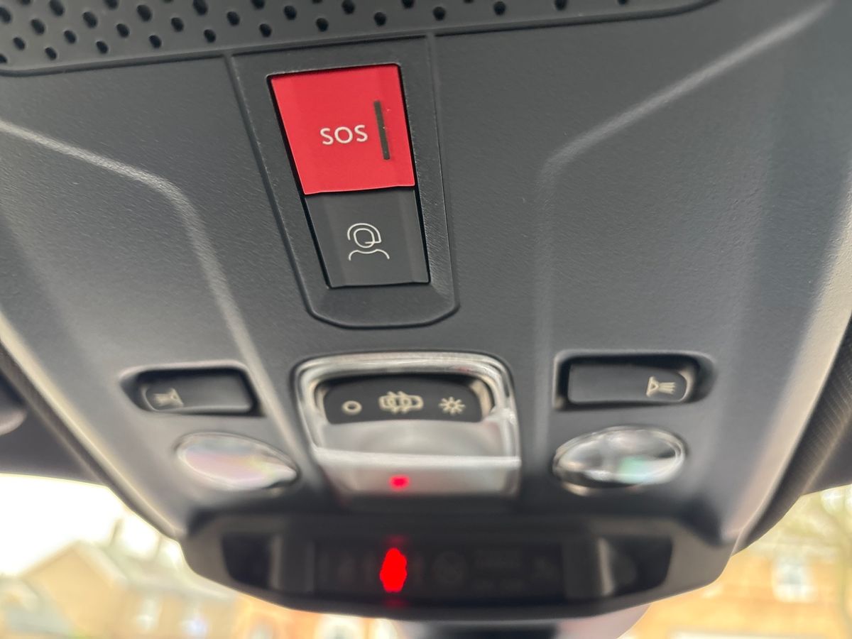 Used Peugeot 2008 2024 for sale - 77532023: Photo 29