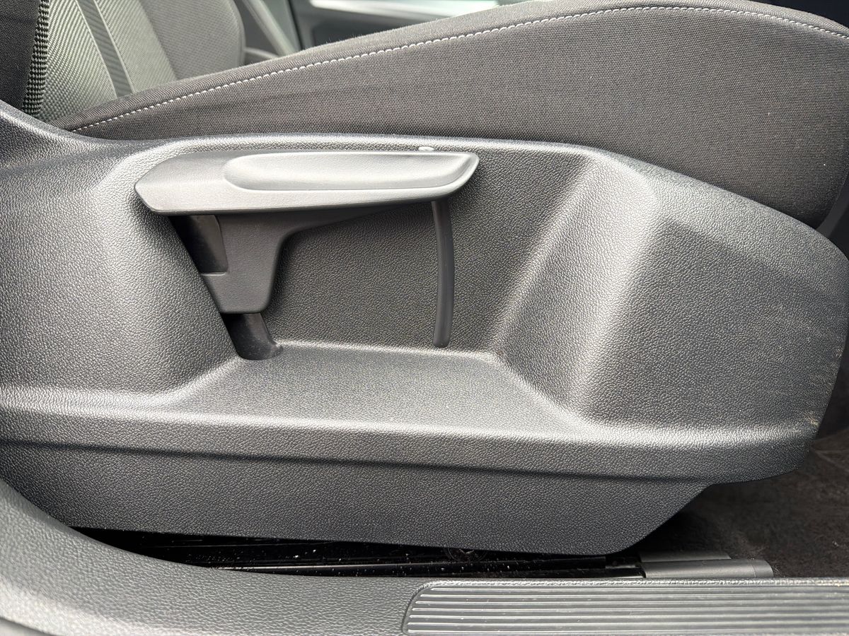 Used Volkswagen T-Roc 2025 for sale - 78179759: Photo 30