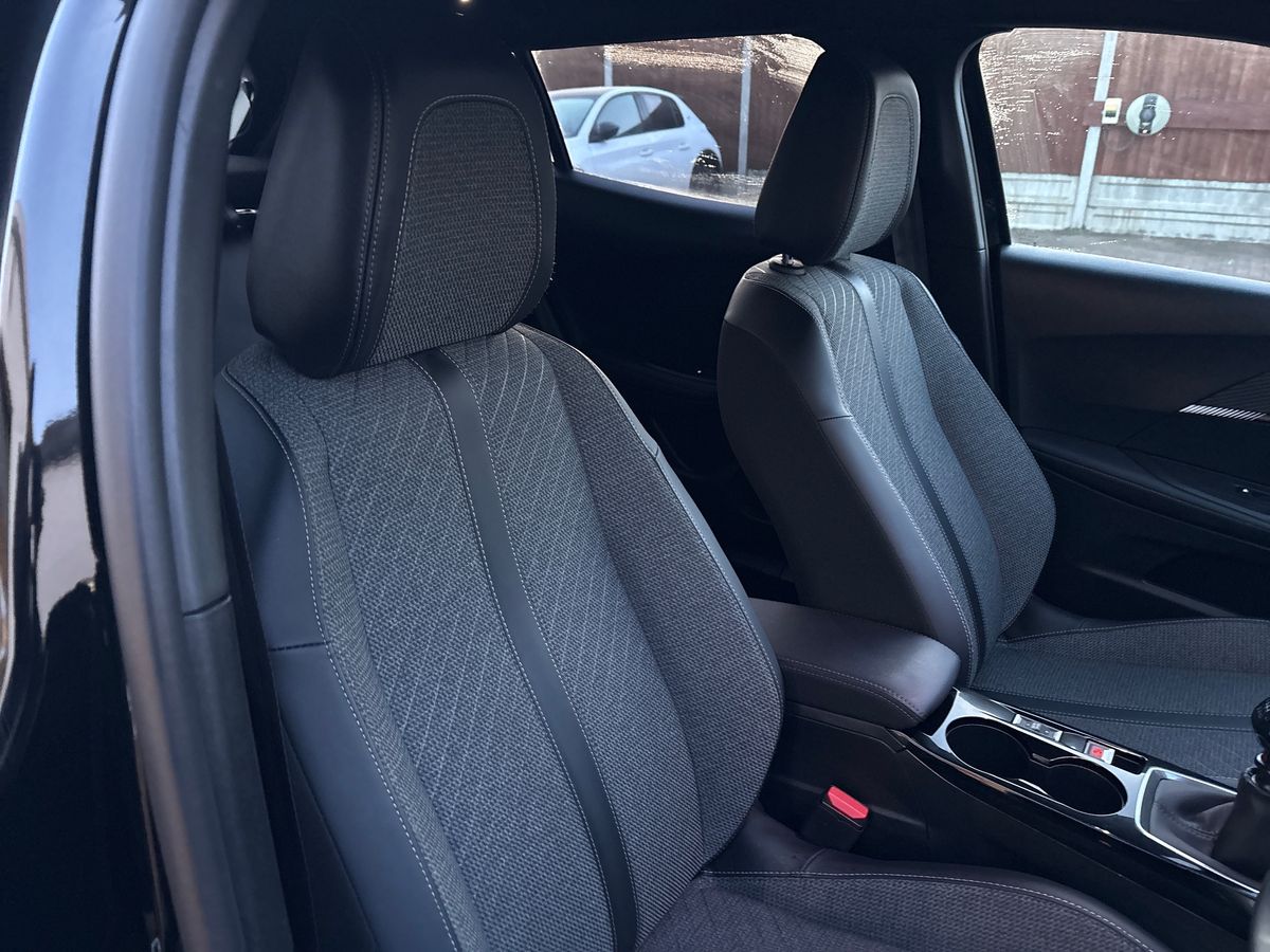 Used Peugeot 2008 2024 for sale - 77164206: Photo 12