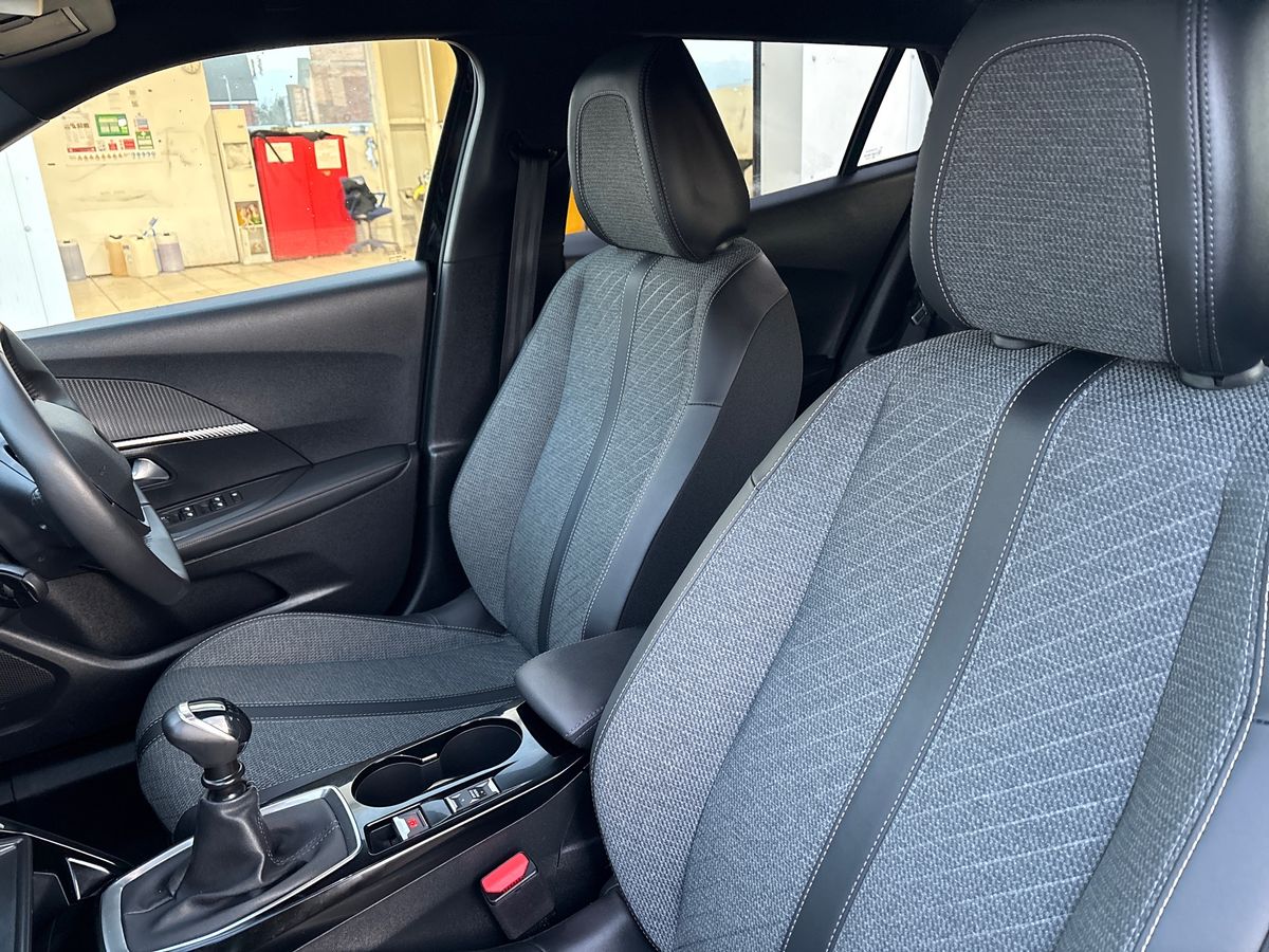 Used Peugeot 2008 2024 for sale - 77164206: Photo 13