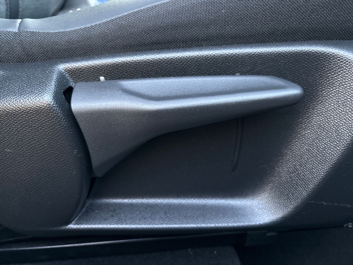 Used Peugeot 2008 2024 for sale - 77164206: Photo 30