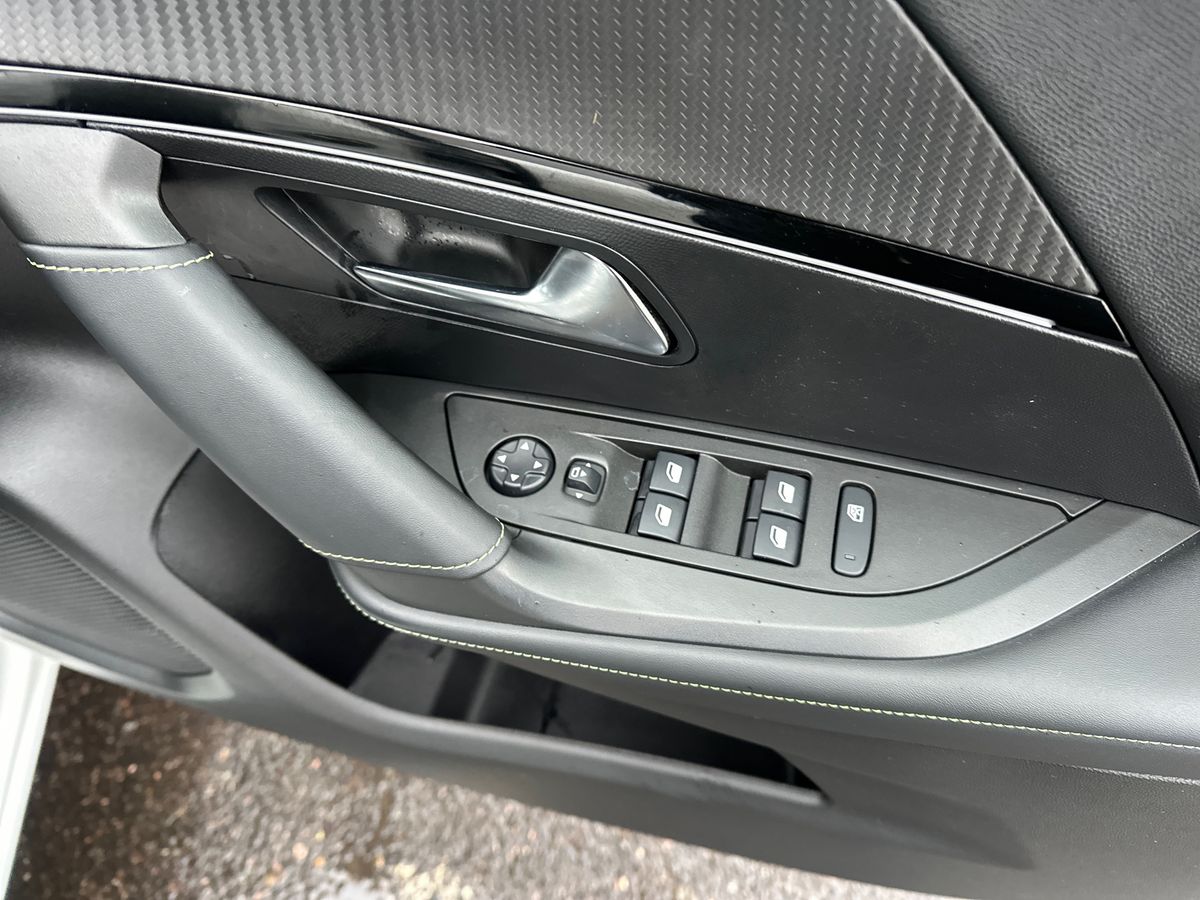 Used Peugeot 2008 2021 for sale - 77151447: Photo 25