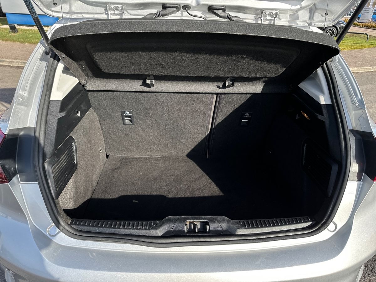 Used Ford Focus 2023 for sale - 77673802: Photo 34