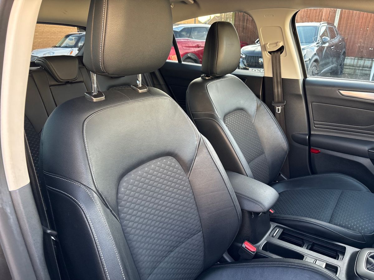 Used Ford Focus 2020 for sale - 77218736: Photo 12