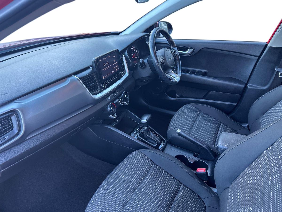 Used Kia Stonic 2022 for sale - 77745737: Photo 11