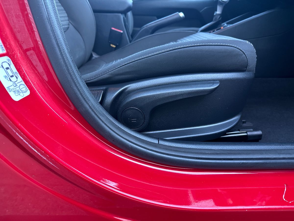 Used Kia Stonic 2022 for sale - 77745737: Photo 26