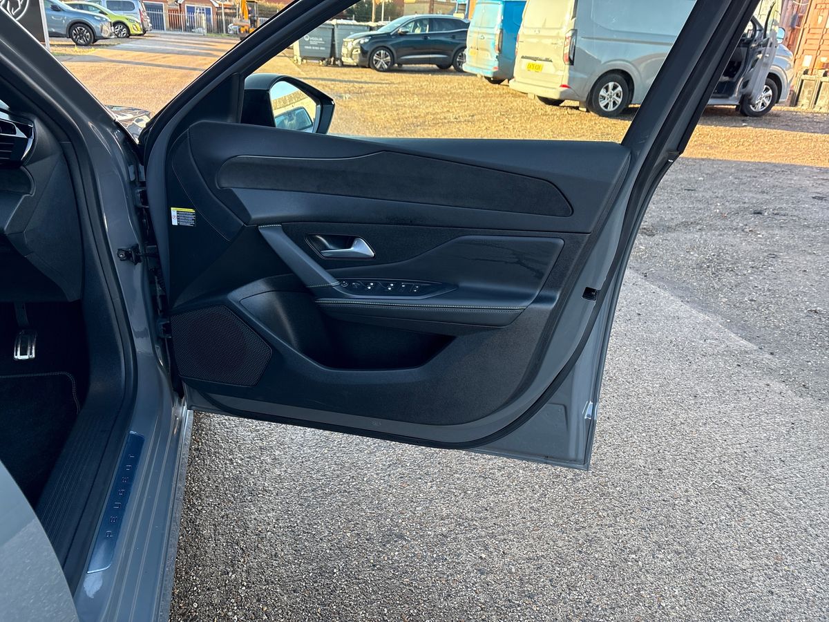 Used Peugeot 308 2025 for sale - 77428098: Photo 35