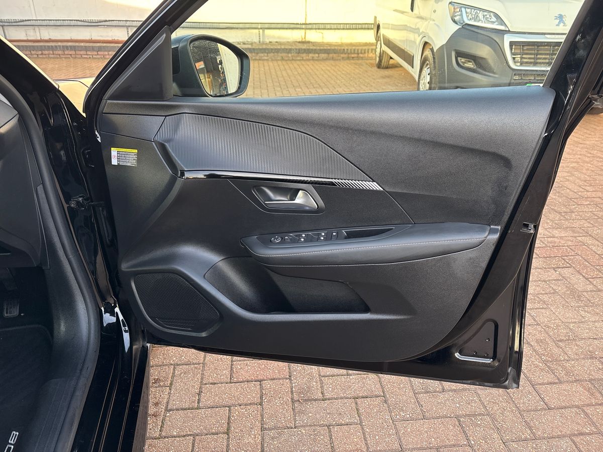 Used Peugeot 208 2024 for sale - 77018352: Photo 35